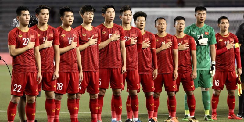 Chiều cao các cầu thủ Việt Nam có phải lý tưởng không?
